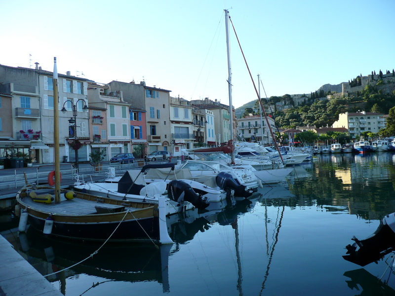 ../photos/2013_Cassis/photo_20130623_012130_P1090804.JPG