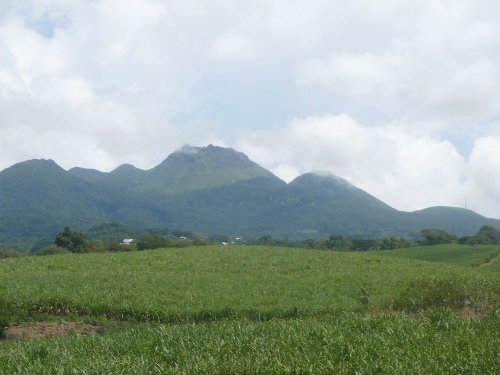 ../photos/2016_Guadeloupe/photo_20161026_173219_029_La_soufriere.JPG